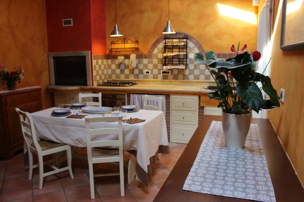 La Casetta Del Tiglio room 3